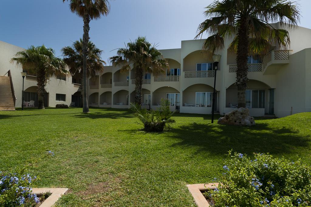 Rest House Tyre Exterior photo